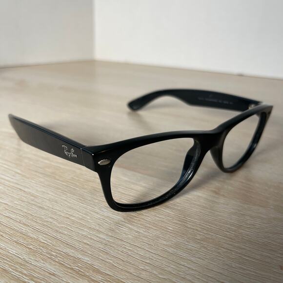 Ray-Ban RB2132 New Wayfarer 901 Sunglasses Black FRAME ONLY 52-18 Italy READ - Picture 1 of 12
